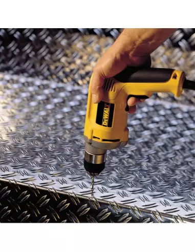 Perceuse Dewalt 675 W 10mm