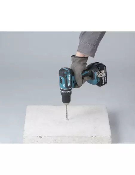 Perceuse Visseuse À Percussion Makita 18 V + 2 Batteries 5 Ah + Chargeur Rapide + Coffret Makpac