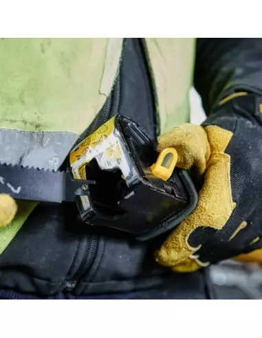 Scie Sabre Dewalt Dwe305pk 1100W