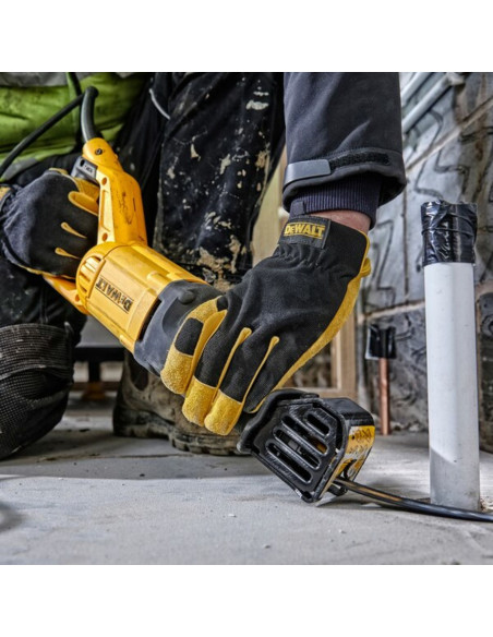 Scie Sabre Dewalt Dwe305pk 1100W