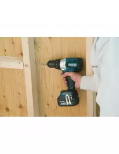 Perceuse Visseuse À Percussion 18 V Makita Dhp4818v 5ah... 2